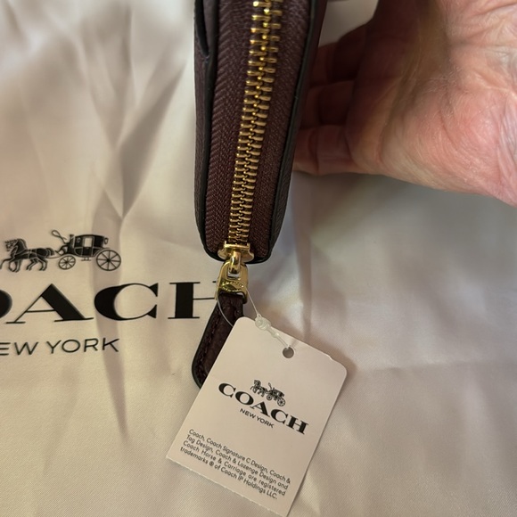 Coach Oxblood Leather Wallet NWT - Picture 8 of 11